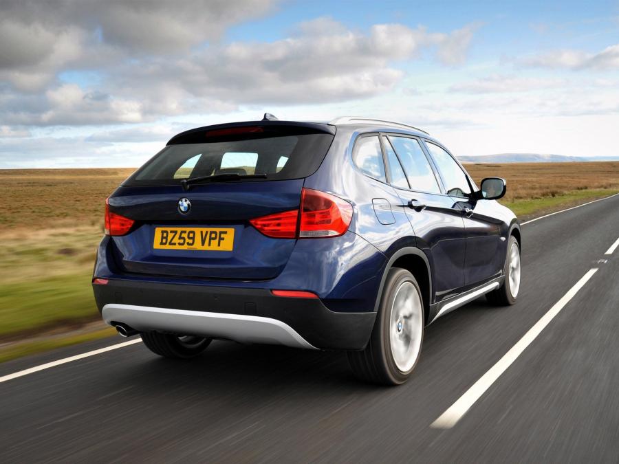  BMW X1 xDrive 2.0d 2009 года  (UK) (фото 4 из 15)